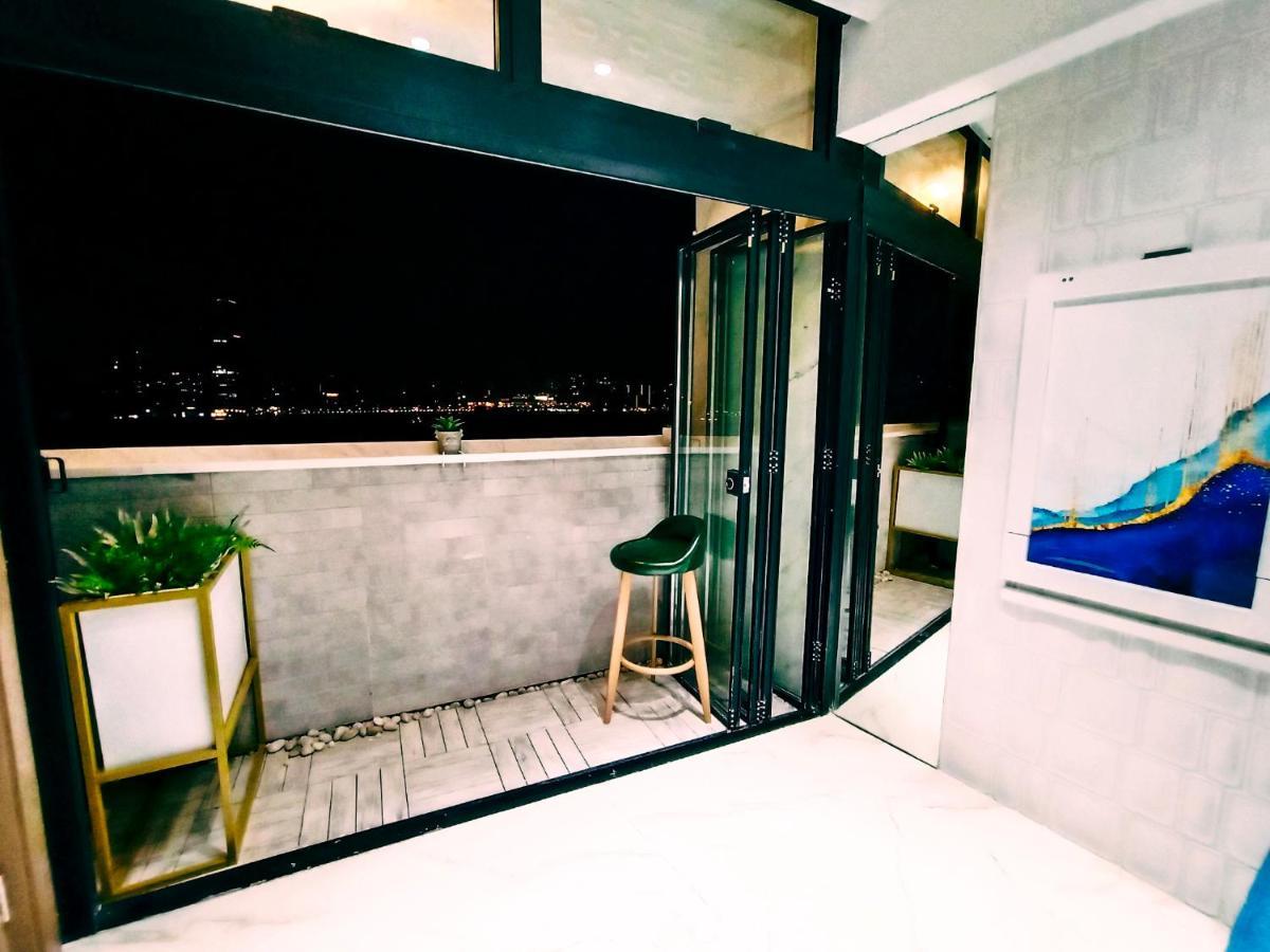Harbour Hella Inn Hong Kong Bagian luar foto